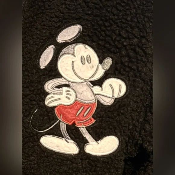 Mickey Mouse fleece cardigan zip jacket with Mickey embroidery patch. L - Picture 5 of 6